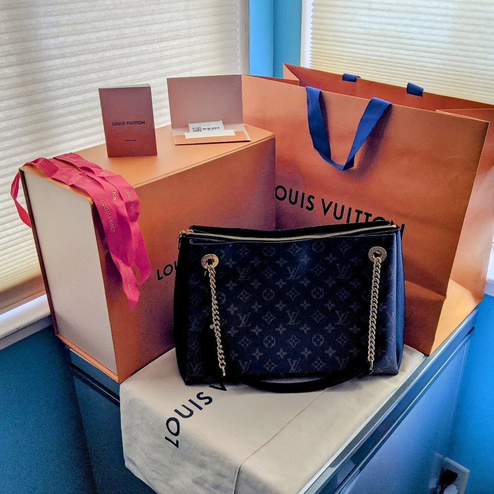 Louis Vuitton Surene MM Monogram Noir Chain Purse